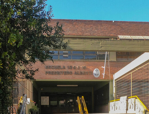 Escuela Nº 13 DE 19 Presbítero Alberti - Imagen 1