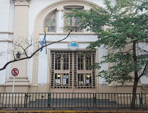 Escuela Nº 4 DE 6 Salvador María del Carril - Imagen 1